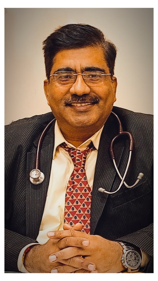Dr. Rishikant Ojha Portrait Photo